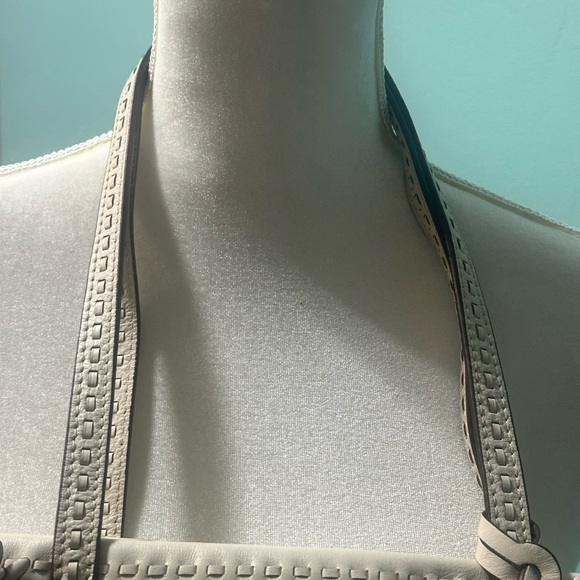 Retired Brighton Cream and Wicker Floral Tote Bag With Dustbag - Picture 6 of 16